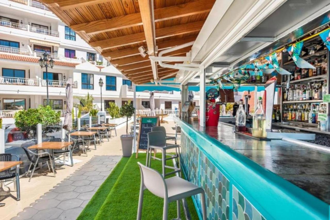 Greatly Located Apartment With Heated Pool, Los Cristianos ロスクリスティアーノス エクステリア 写真